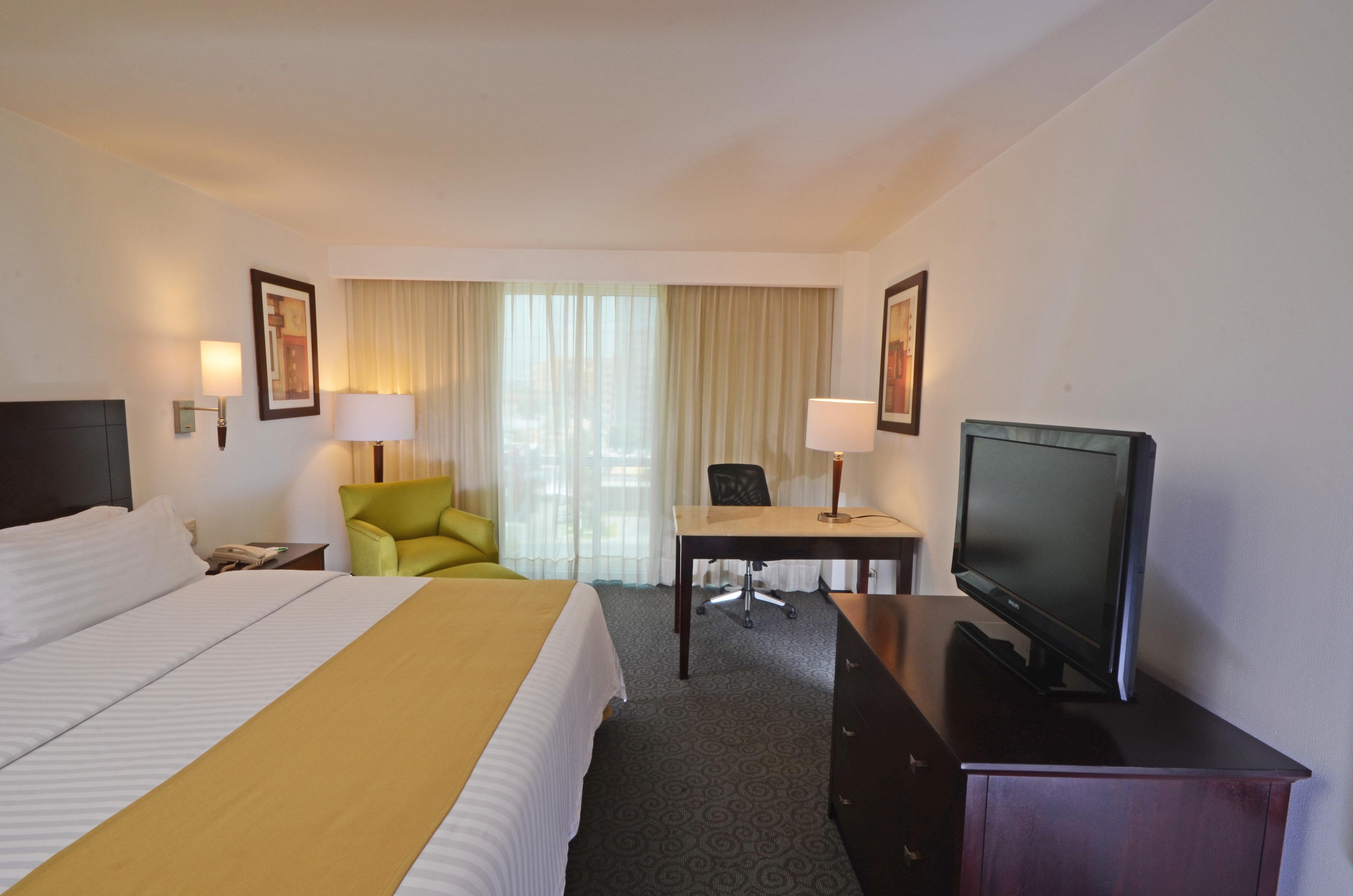 Holiday Inn Monterrey Valle By Ihg San Pedro Garza Garcia Dış mekan fotoğraf