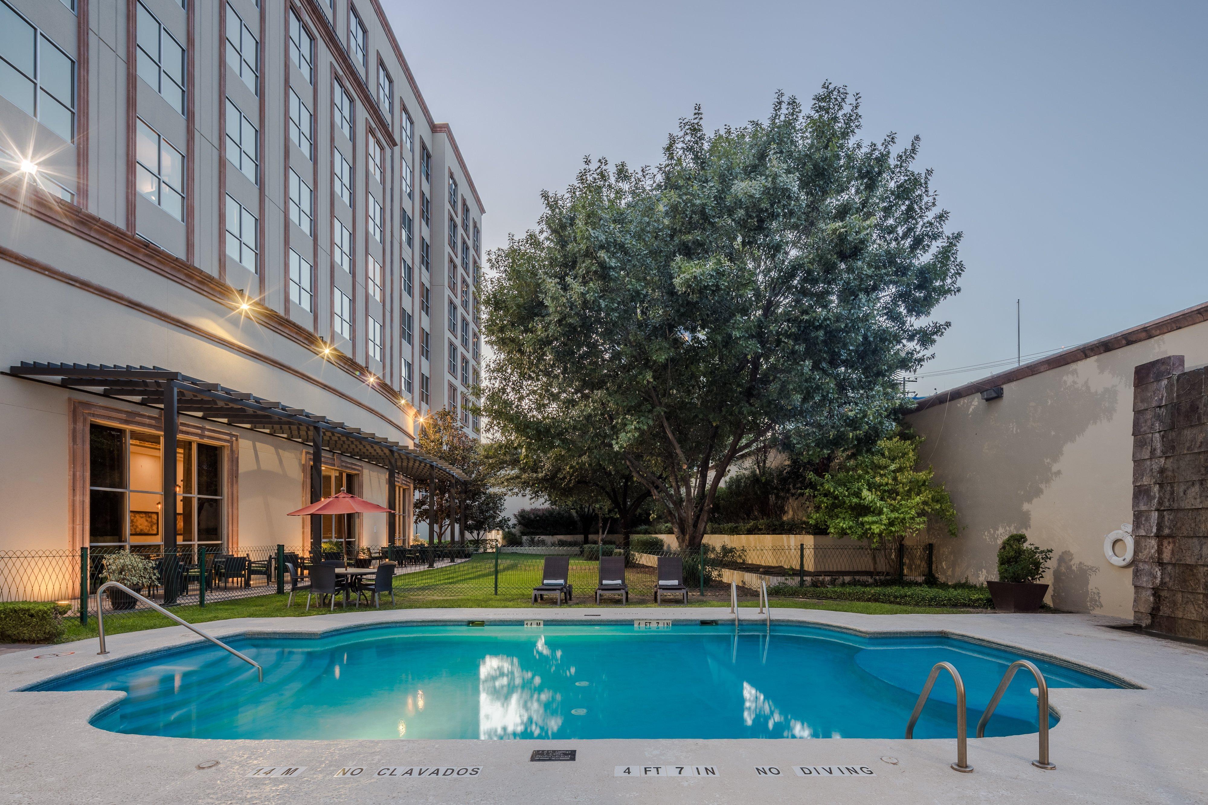 Holiday Inn Monterrey Valle By Ihg San Pedro Garza Garcia Dış mekan fotoğraf
