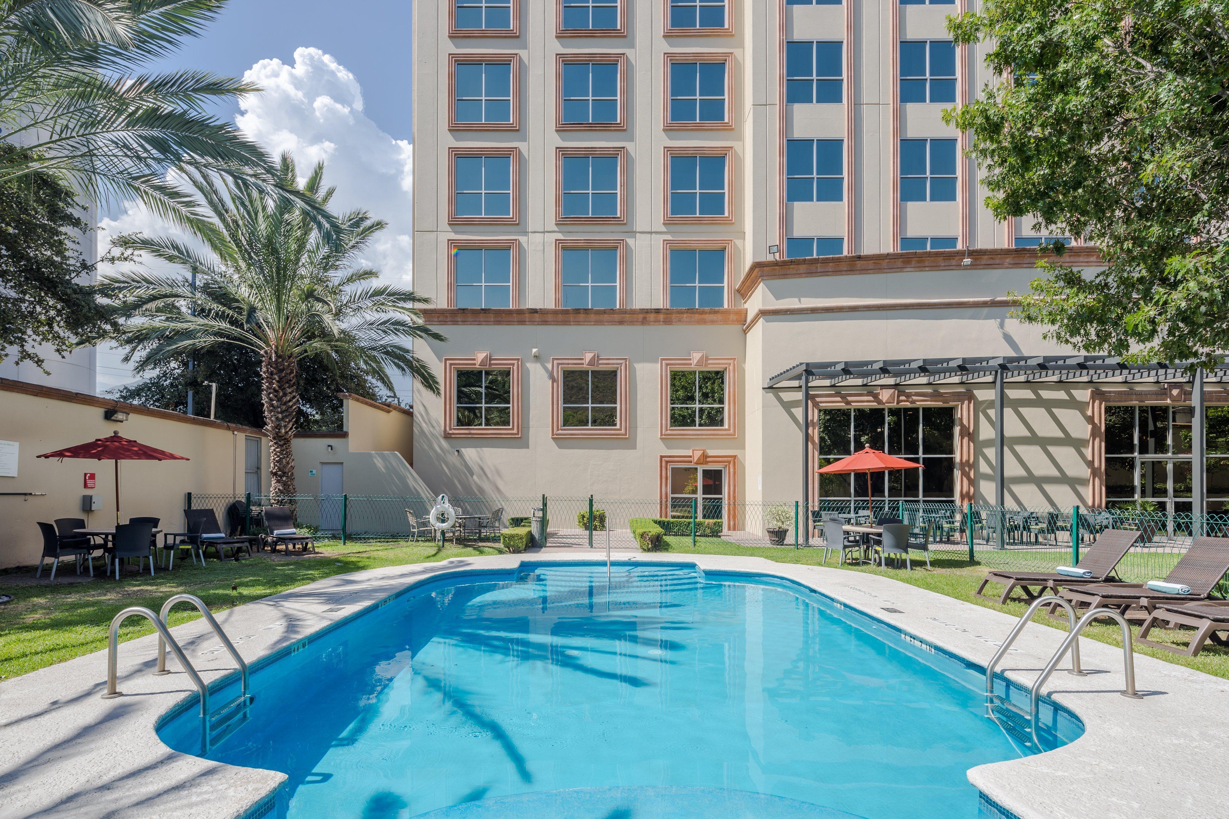 Holiday Inn Monterrey Valle By Ihg San Pedro Garza Garcia Dış mekan fotoğraf